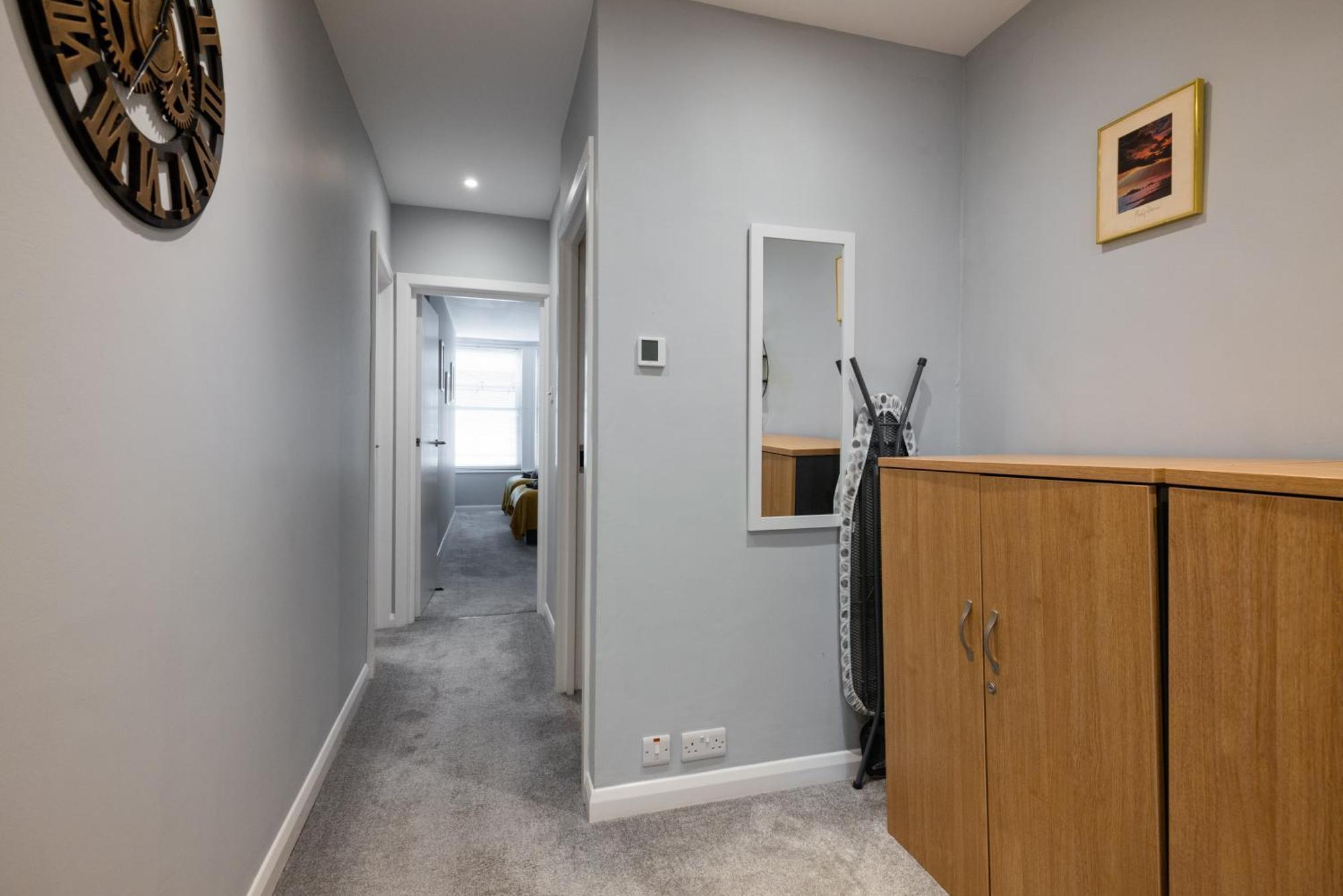 Modern With Sea Views, Steps From & The Royal Pavilion Hove
